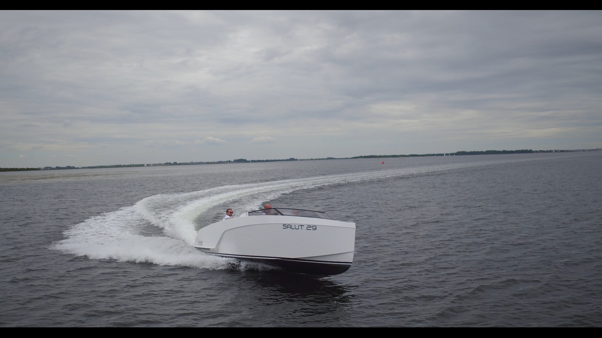 Salut 29 Thumbnail 6