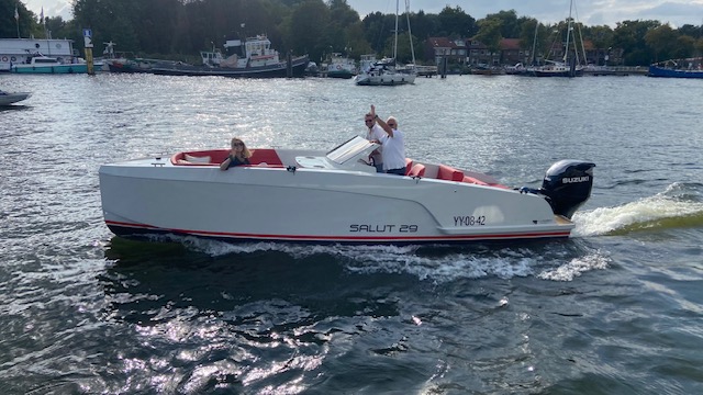 Salut 29cc Thumbnail 3