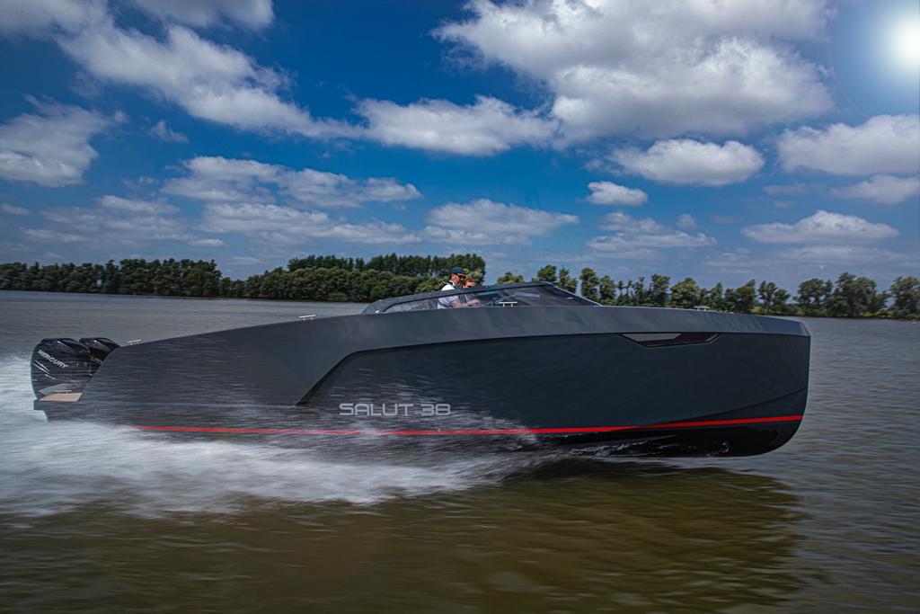 Salut 38 Thumbnail 2